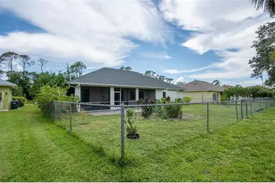 1084 W Hillsborough Boulevard, North Port, FL 34288 - Photo 36