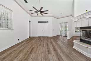 1049 Harbour Glen Pl, Punta Gorda, FL 33983 - Photo 6