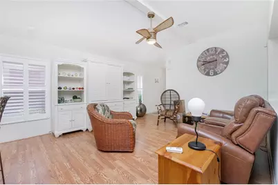 13136 SW Pembroke Circle N, Lake Suzy, FL 34269 - Photo 8