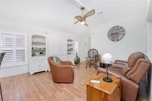 13136 SW Pembroke Cir N, Lake Suzy, FL 34269 - Photo 8