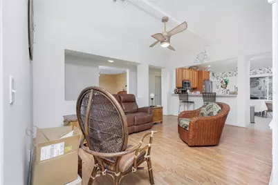 13136 SW Pembroke Circle N, Lake Suzy, FL 34269 - Photo 6