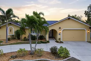 825 Via Formia, Punta Gorda, FL 33950 - Photo 2