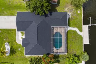 9310 Rosebud Cir, Port Charlotte, FL 33981 - Photo 2