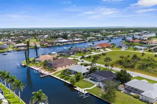 9310 Rosebud Cir, Port Charlotte, FL 33981 - Photo 8