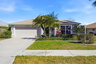 2148 Boxwood St, North Port, FL 34289 - Photo 4