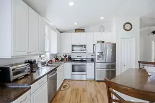 2148 Boxwood St, North Port, FL 34289 - Photo 20