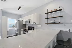 3921 Cape Haze Dr, Rotonda West, FL 33947 - Photo 8