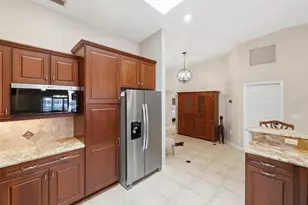 2521 W Marion Ave, Punta Gorda, FL 33950 - Photo 14