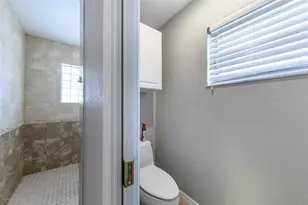 2429 Aqui Esta Dr, Punta Gorda, FL 33950 - Photo 28