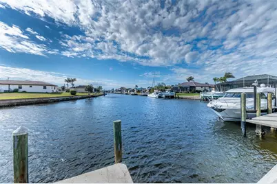 2429 Aqui Esta Dr, Punta Gorda, FL 33950 - Photo 4