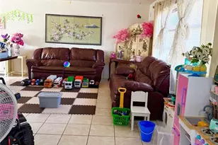 783 Spring Lake Blvd NW, Port Charlotte, FL 33952 - Photo 4