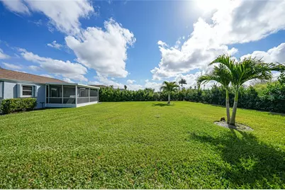 1120 SE 23rd Terrace, Cape Coral, FL 33990 - Photo 2