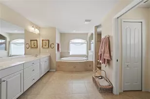 176 Medalist Rd, Rotonda West, FL 33947 - Photo 16