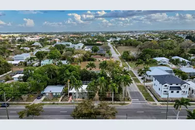 521 W Olympia Avenue, Punta Gorda, FL 33950 - Photo 36