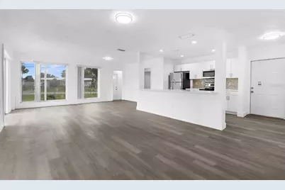 21530 Glendale Avenue, Port Charlotte, FL 33952 - Photo 8