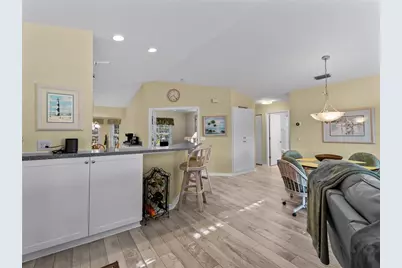 1091 Live Oak #214, Port Charlotte, FL 33948 - Photo 6