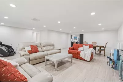 105 Leland Street SE, Port Charlotte, FL 33952 - Photo 6