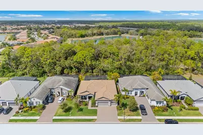 19835 Bridgetown Loop, Venice, FL 34293 - Photo 4