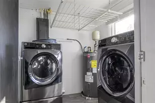 927 W Olympia Ave, Punta Gorda, FL 33950 - Photo 32