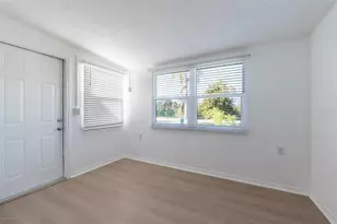 927 W Olympia Ave, Punta Gorda, FL 33950 - Photo 12