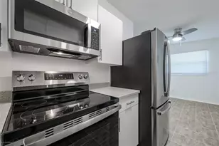 927 W Olympia Ave, Punta Gorda, FL 33950 - Photo 20