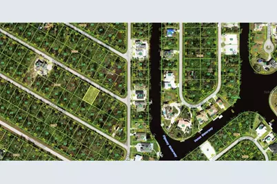 12349 Toynbee Lane, Port Charlotte, FL 33953 - Photo 4