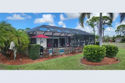 2426 Como Street, Port Charlotte, FL 33948 - Photo 10