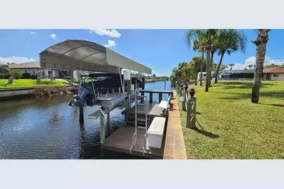 2426 Como Street, Port Charlotte, FL 33948 - Photo 14