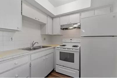 2 Quails Run Boulevard #8, Englewood, FL 34223 - Photo 12