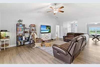 4175 Donatello Avenue, North Port, FL 34286 - Photo 10