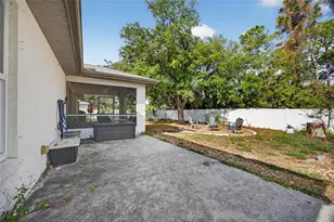 2921 Cincinnati St, North Port, FL 34286 - Photo 26