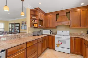 109 Peckham St SE, Port Charlotte, FL 33952 - Photo 12