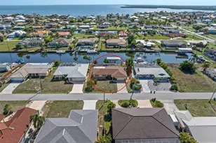 109 Peckham St SE, Port Charlotte, FL 33952 - Photo 4