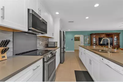 610 Eleuthera Drive, Punta Gorda, FL 33950 - Photo 8