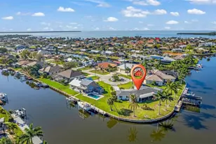 138 Colonial St SW, Port Charlotte, FL 33952 - Photo 2