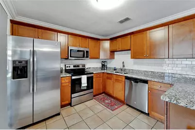 7610 Leon Avenue, Temple Terrace, FL 33637 - Photo 12