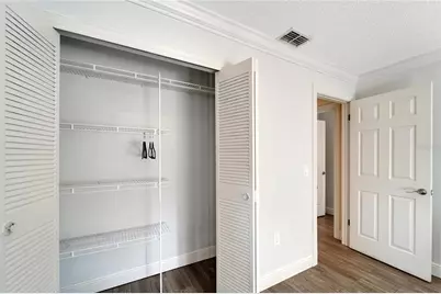 7610 Leon Avenue, Temple Terrace, FL 33637 - Photo 32