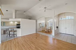 12942 SW Kingsway Cir, Lake Suzy, FL 34269 - Photo 8