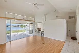 12942 SW Kingsway Cir, Lake Suzy, FL 34269 - Photo 6