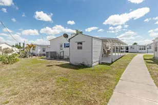 8320 Riverside Dr, Punta Gorda, FL 33982 - Photo 22