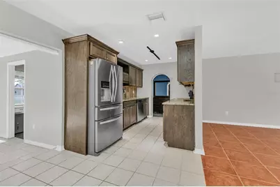 923 Linnaen Terrace NW, Port Charlotte, FL 33948 - Photo 4