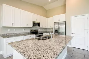 429 Brookfield Dr, Kissimmee, FL 34758 - Photo 6