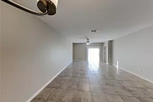 15320 Broad Brush Dr, Ruskin, FL 33573 - Photo 8