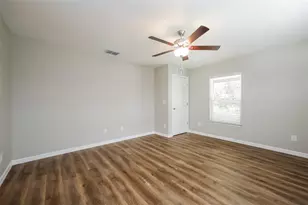 3592 Giblin Dr, North Port, FL 34286 - Photo 8