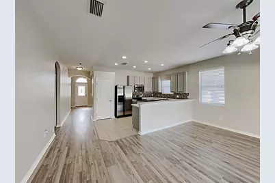 4020 Langdrum Drive, Wesley Chapel, FL 33543 - Photo 2