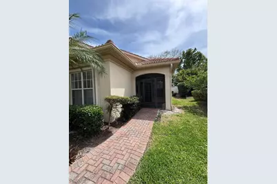 132 Amora Avenue, Venice, FL 34285 - Photo 4