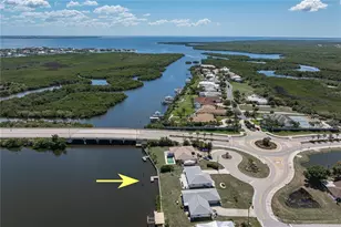 109 W Tarpon Blvd NW, Port Charlotte, FL 33952 - Photo 2