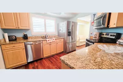 392 E Tarpon Boulevard NW, Port Charlotte, FL 33952 - Photo 12