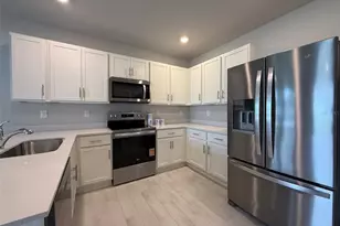 9404 Sunbeam Cir, Punta Gorda, FL 33950 - Photo 8