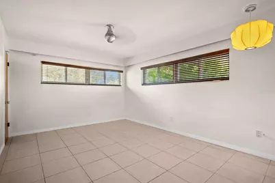 801 Pinellas Point Drive S, Saint Petersburg, FL 33705 - Photo 12